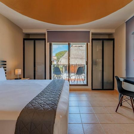 Hotel Brisas 5A Av, بلايا ديل كارمن المظهر الخارجي الصورة