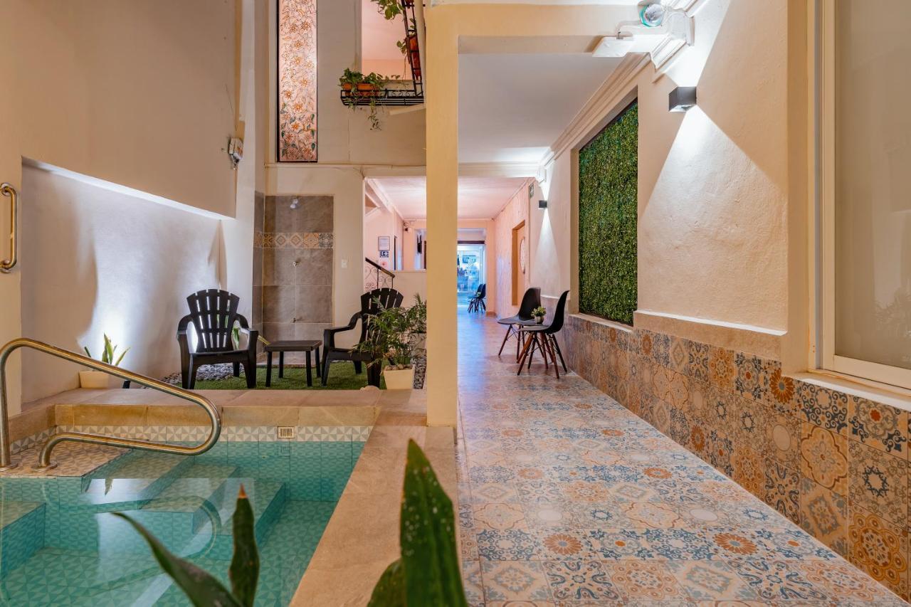 Hotel Brisas 5A Av, بلايا ديل كارمن المظهر الخارجي الصورة