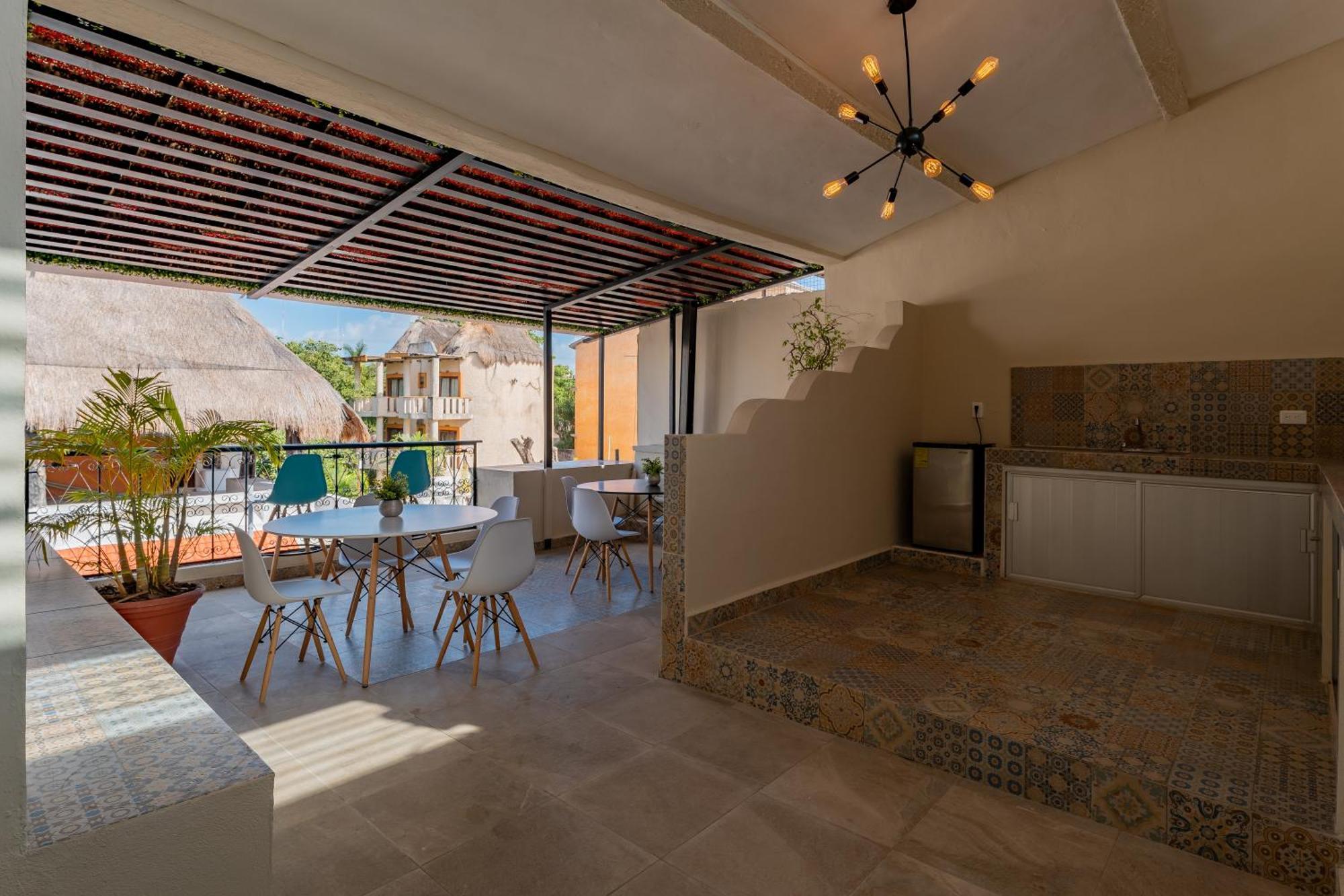 Hotel Brisas 5A Av, بلايا ديل كارمن المظهر الخارجي الصورة