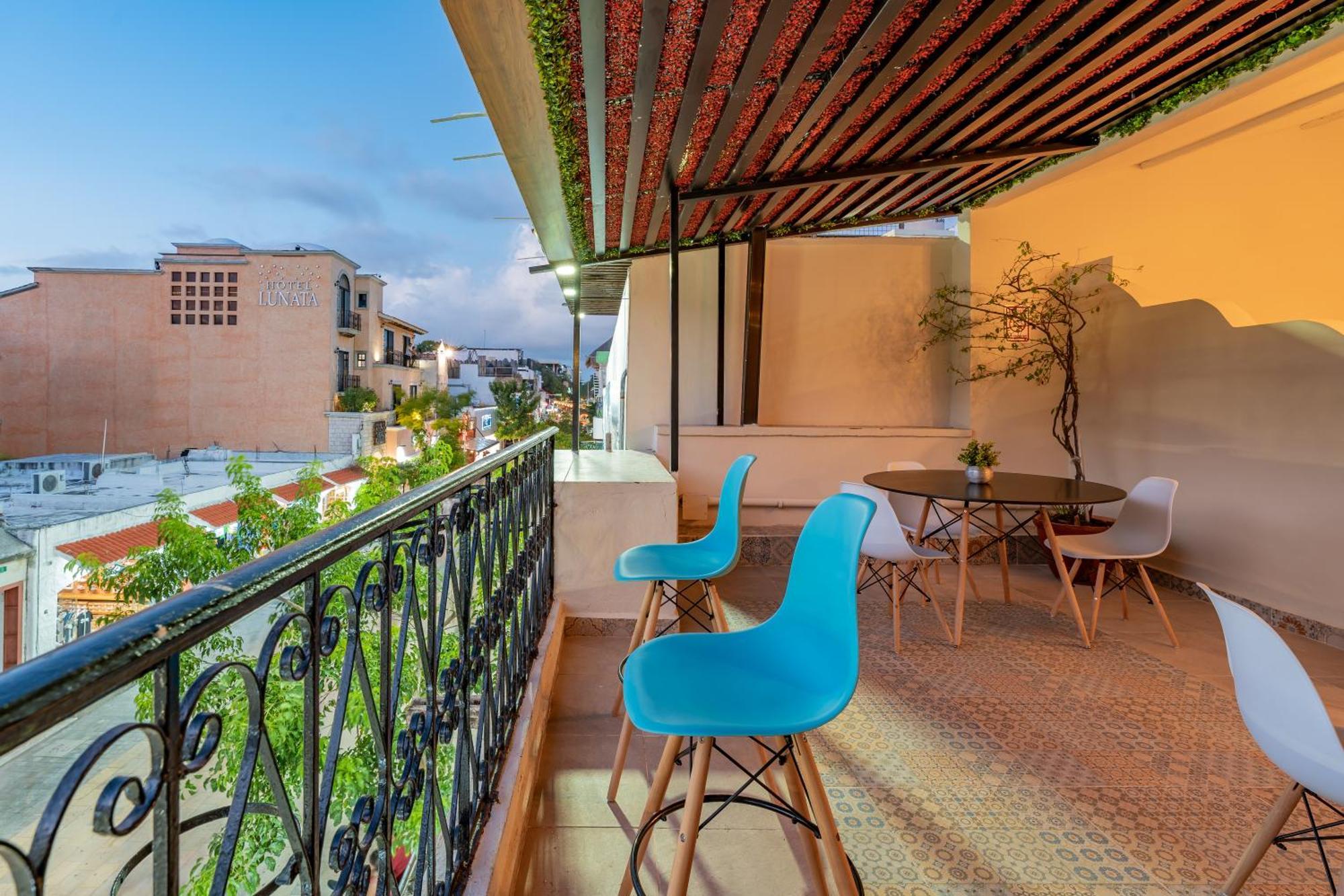 Hotel Brisas 5A Av, بلايا ديل كارمن المظهر الخارجي الصورة